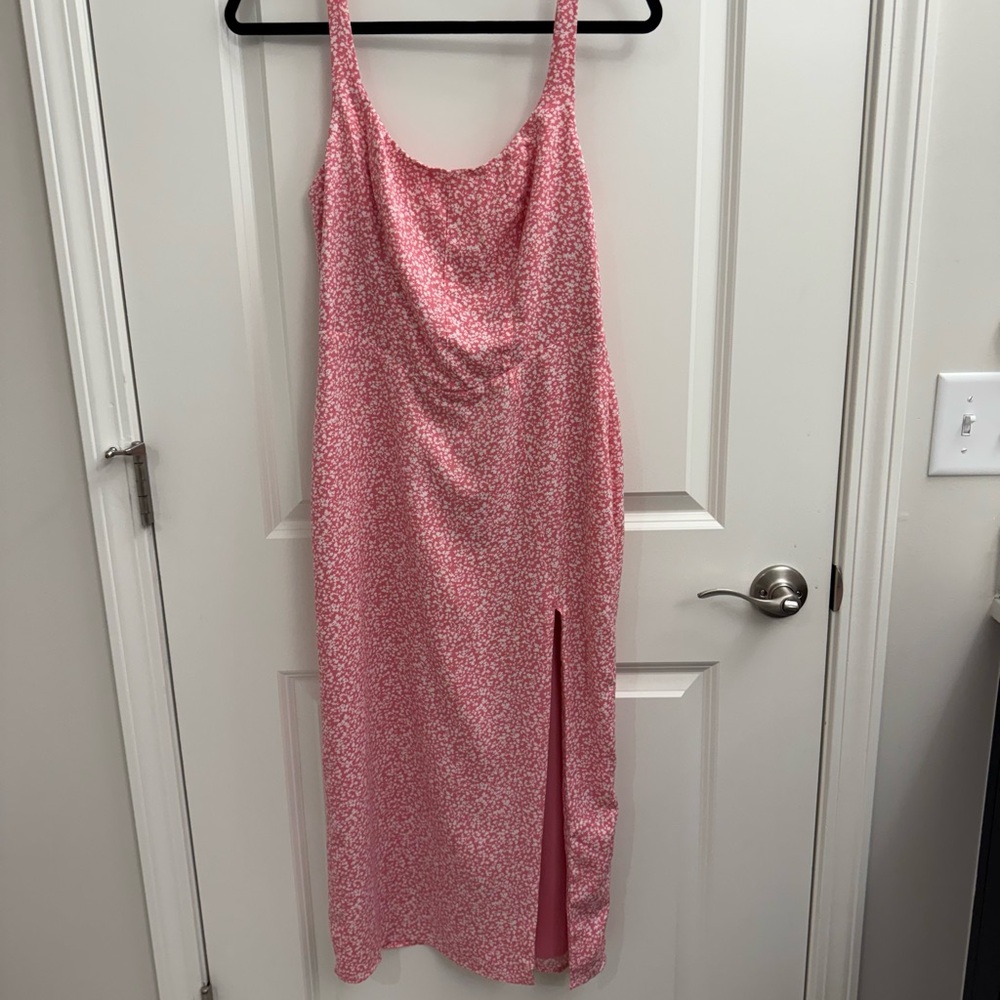 Abercrombie & Fitch Pink Floral Sleeveless Dress with Slit